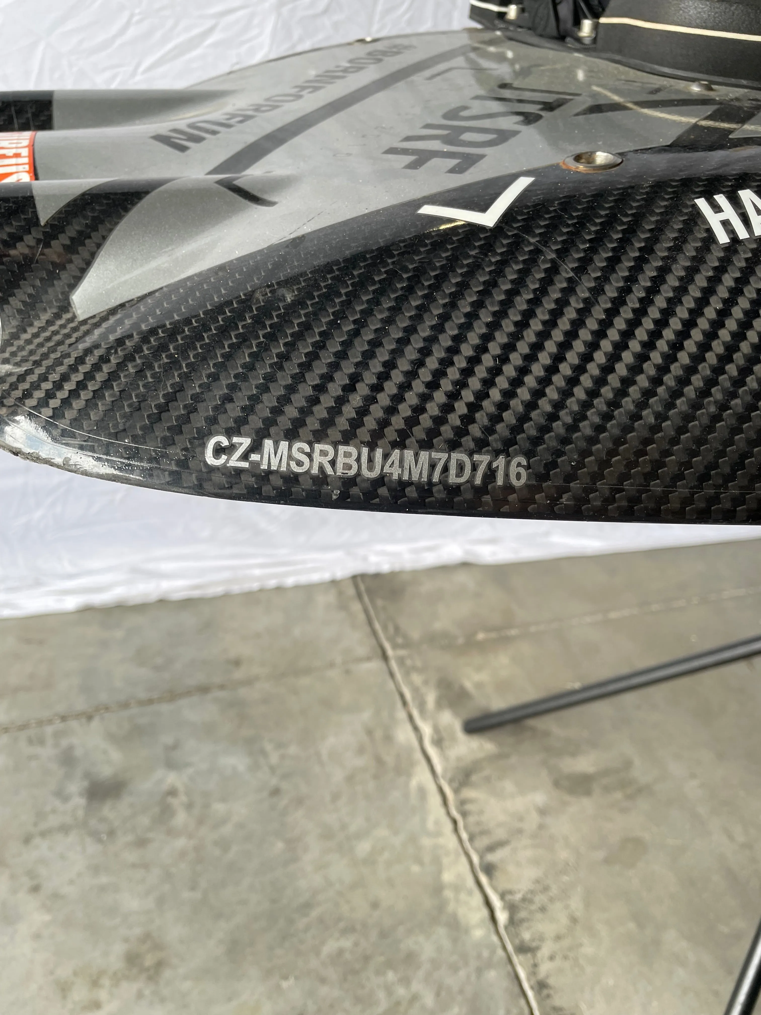 2016 JETSURF Race Stripe Grey PRE-OWNED (CZ-MSRBU4M7D716)