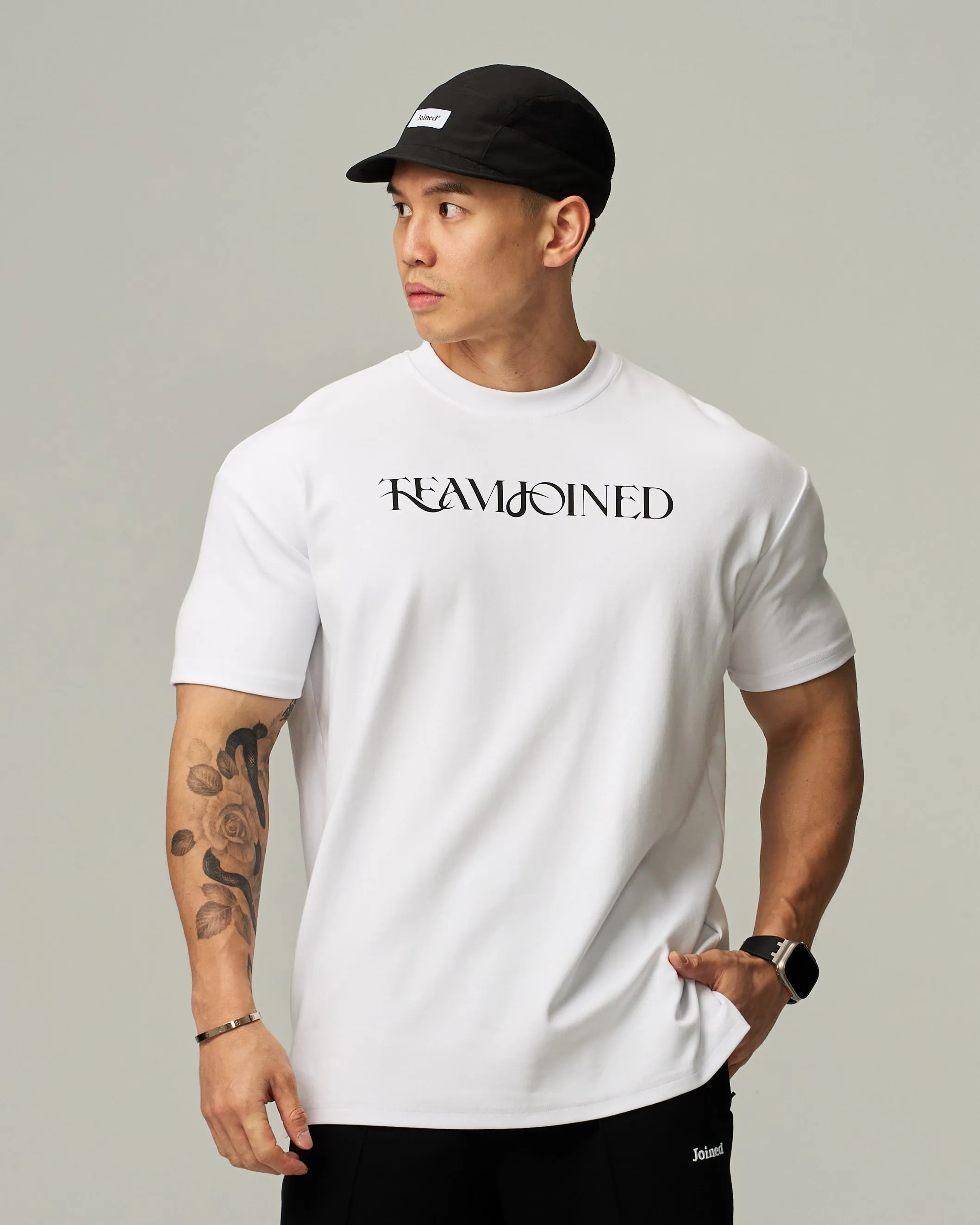 Aura Logo Flexfit Top