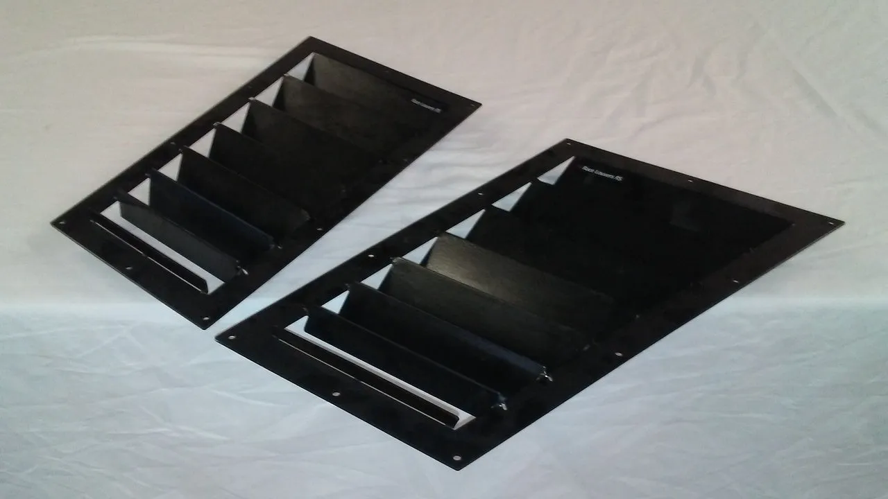 BMW E46 M3/Base '00-06 Side Hood Louvers Pair