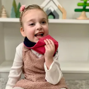 CHEEKY CHOMPERS | Warm Pink  Dribble Bib with Oral Sensory Chew Older Child/Adult