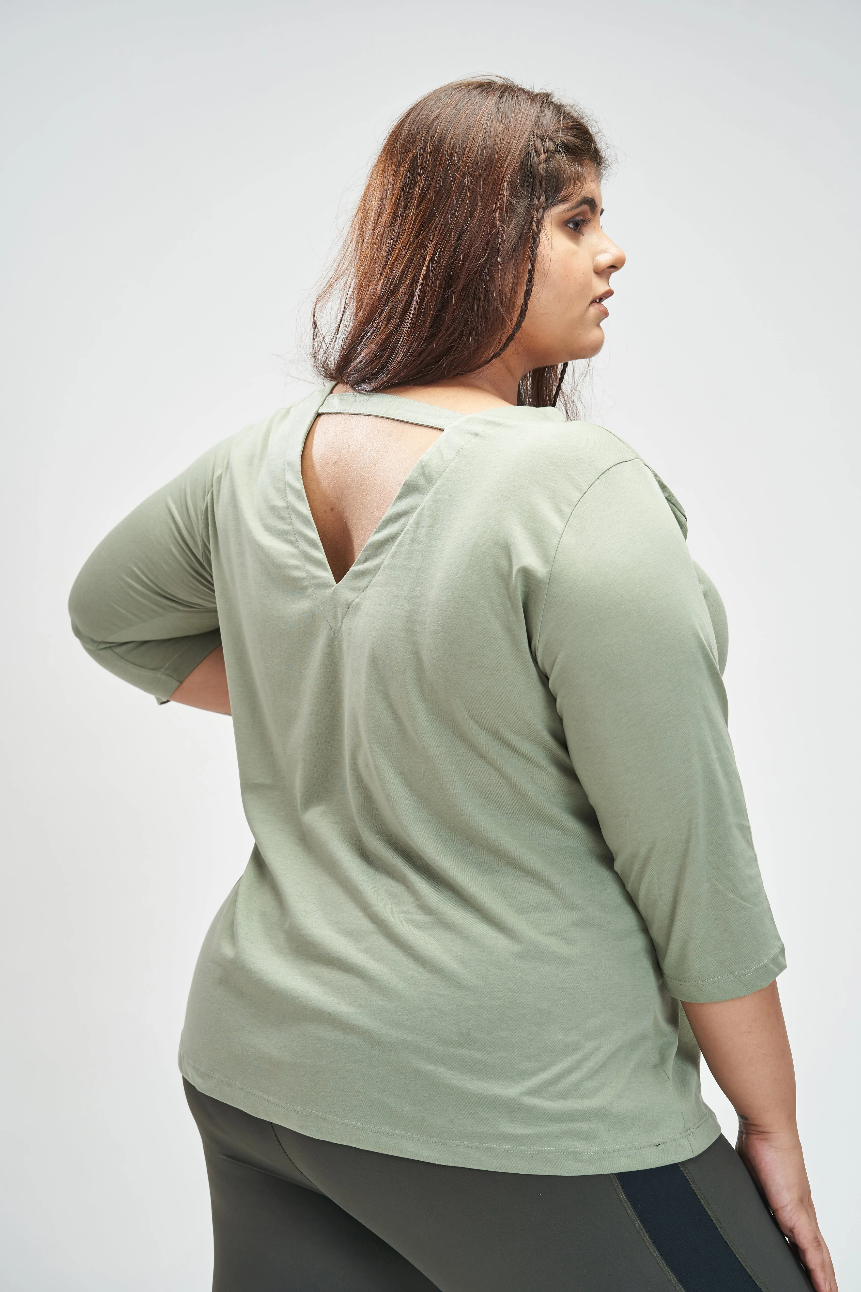 Cutout Back Tee: Olive
