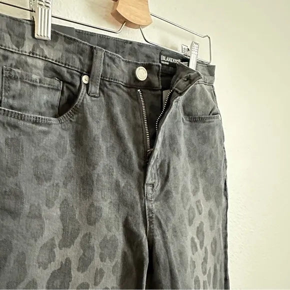 NWT Blank NYC Black Mid-Rise Skinny Cotton Blend Leopard Print Jeans Size 29