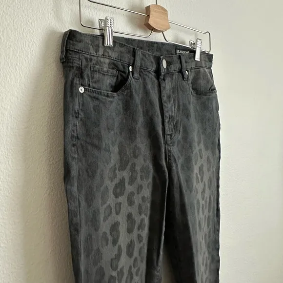 NWT Blank NYC Black Mid-Rise Skinny Cotton Blend Leopard Print Jeans Size 29
