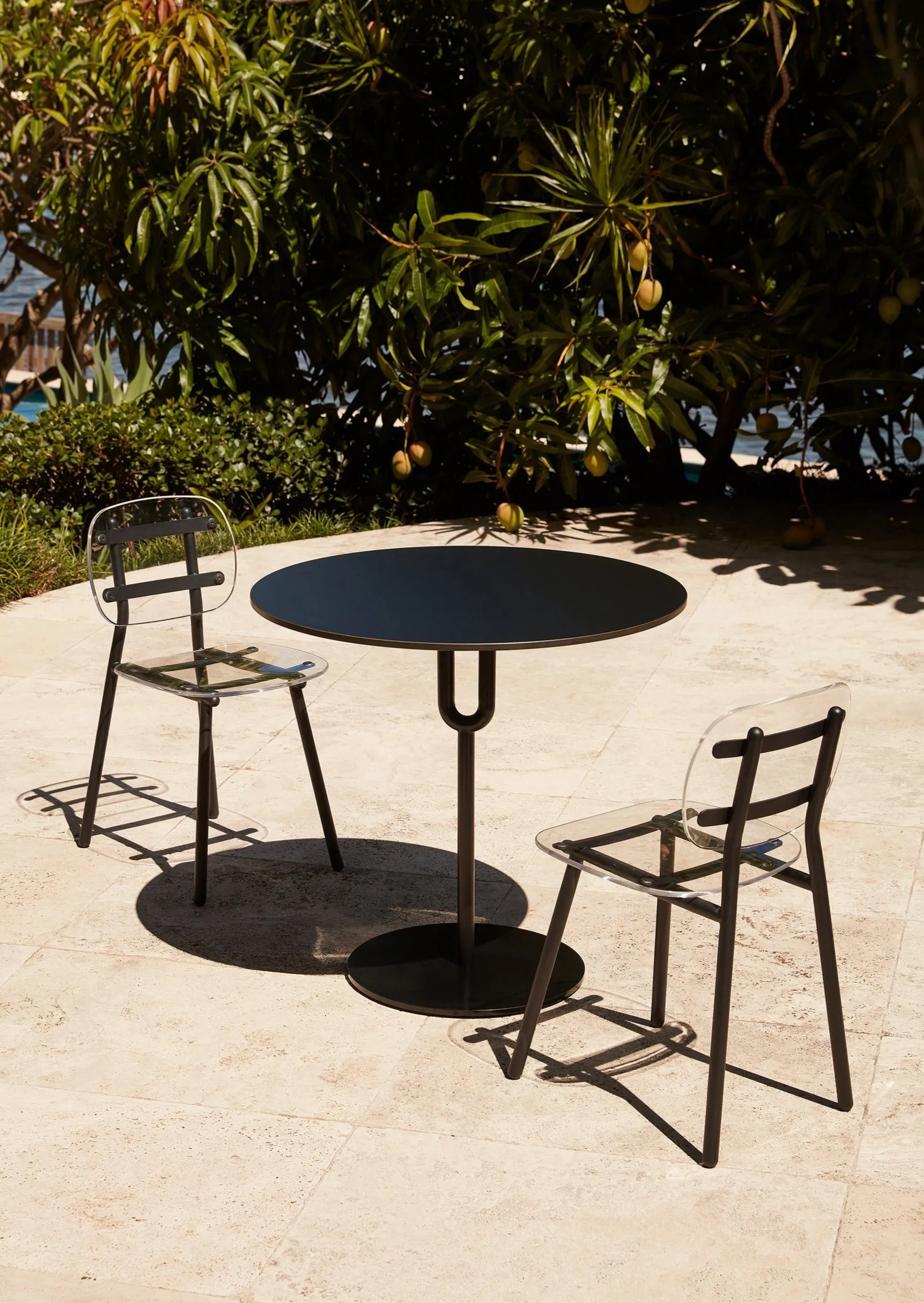 Piper Pedestal Table - Round Small