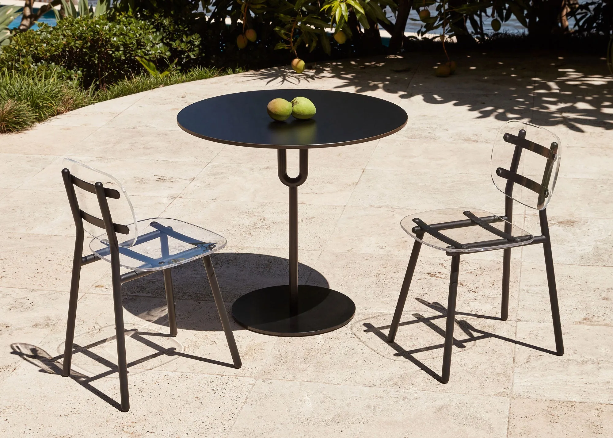 Piper Pedestal Table - Round Small