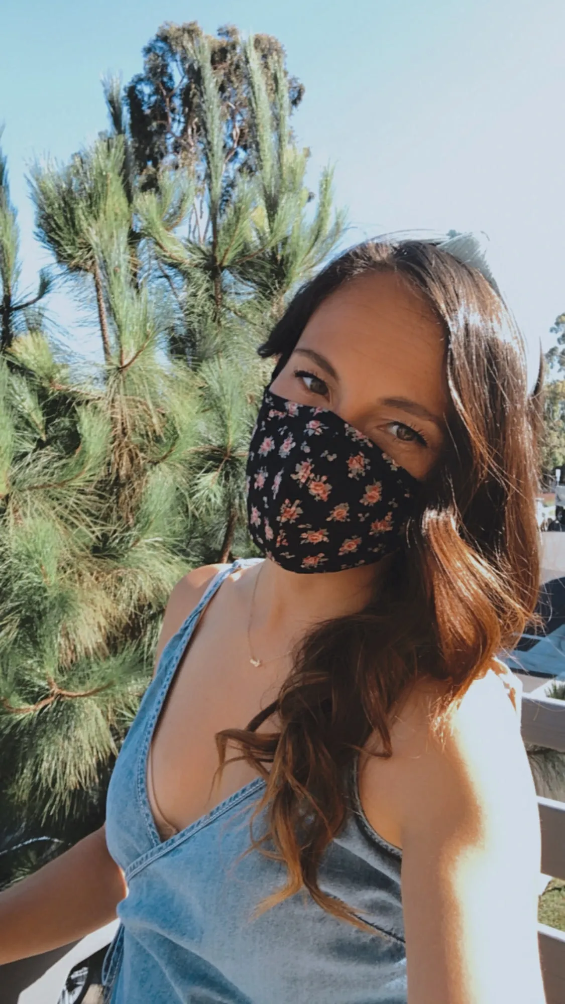 "Be Safe. Be Kind" Printed Heirloom Mask - Ebony Roses