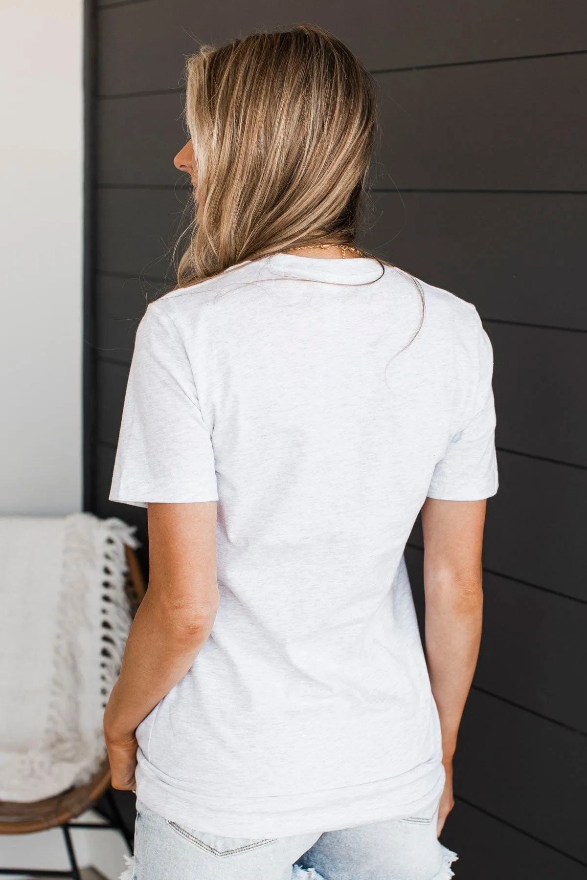 "Mama" Floral Letter Graphic Tee- Heather Grey