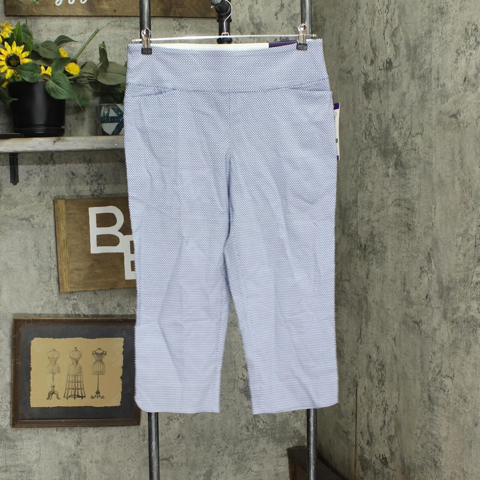 S.C. & CO. Womens Stretch Tummy Control Capri Pants 1693601