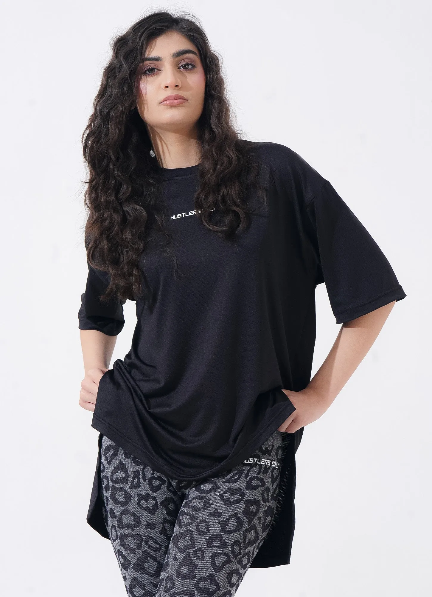 The Modest Top - Black