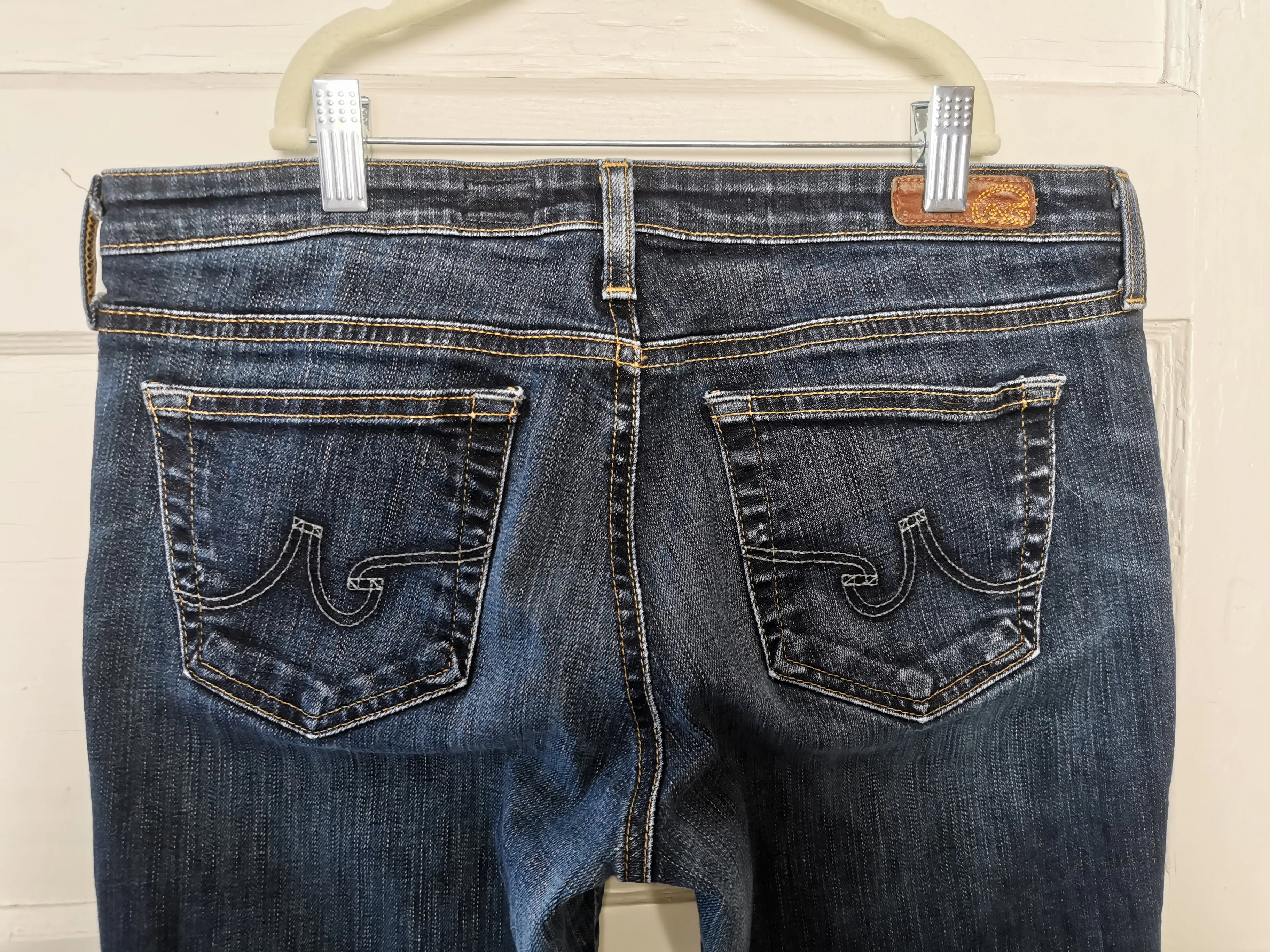 WOMENS SIZE 30R - AG ADRIANO GOLDSCHMIED, Designer Fashion, The Stilt Cigarette Jeans EUC B58